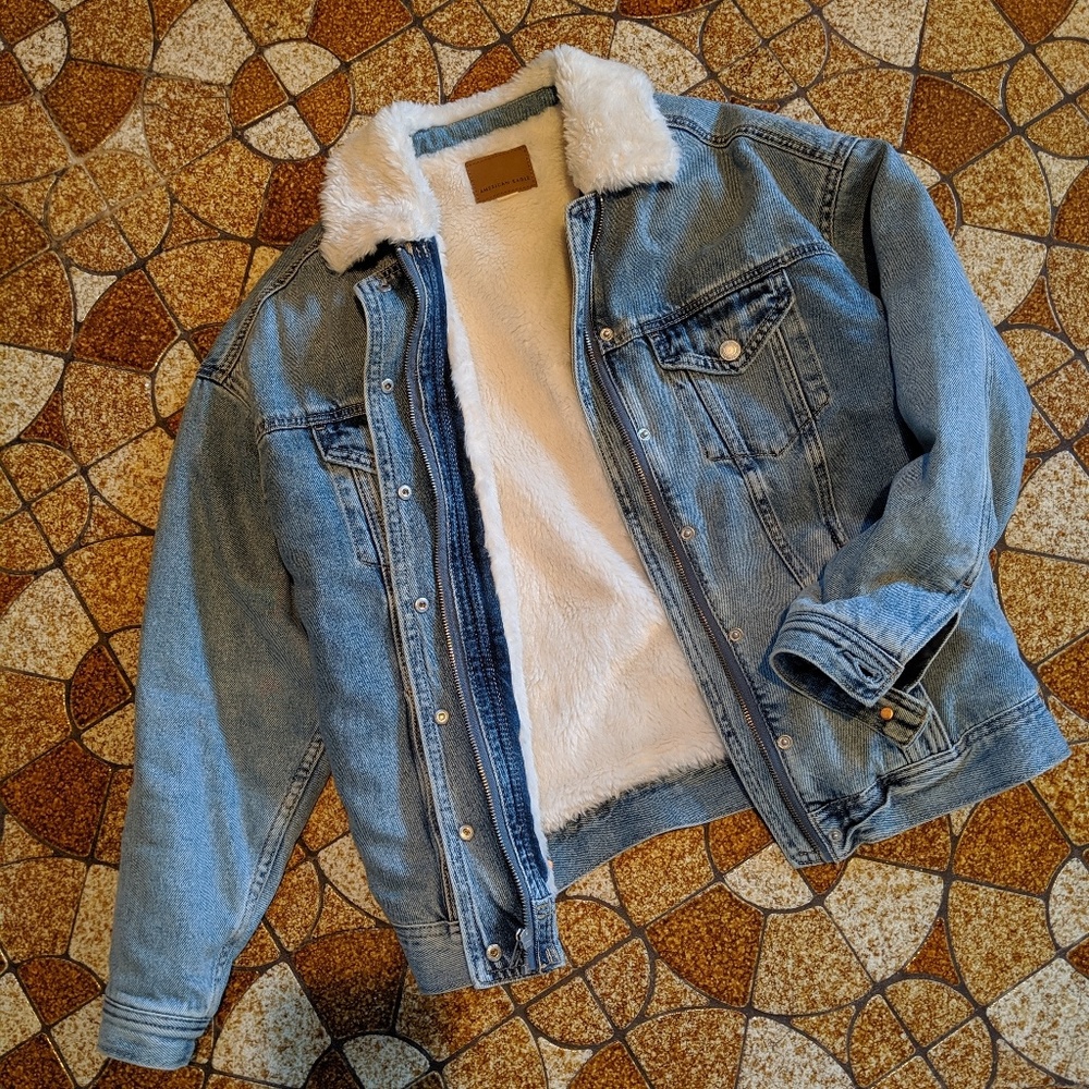 AMERICAN EAGLE denim jacket